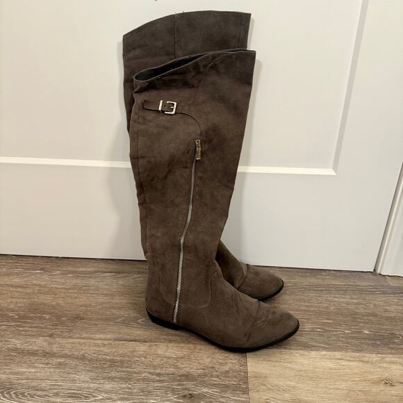 Express Gray Suede Over-The-Knee Boots Sz 9 EUC - Picture 2 of 4